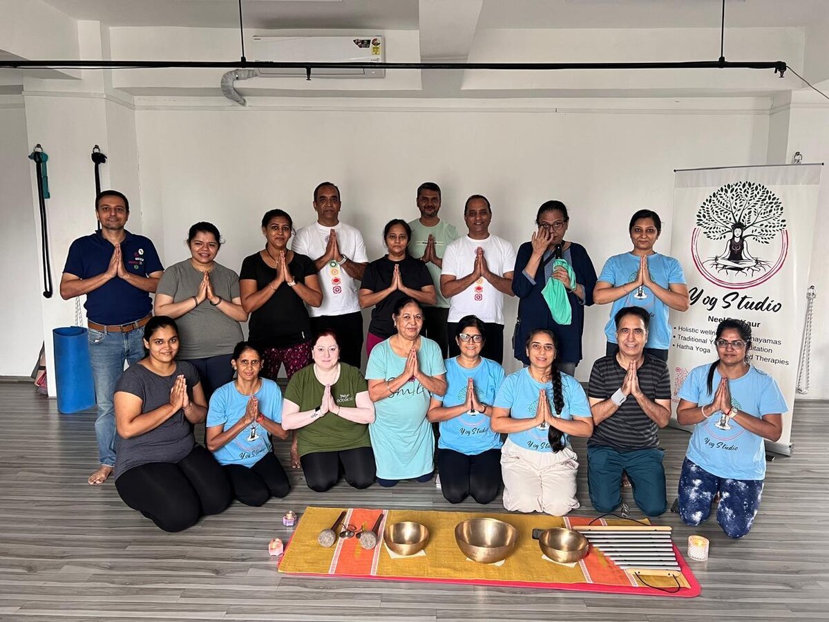 Sound healing session at YogStudio Kharghar