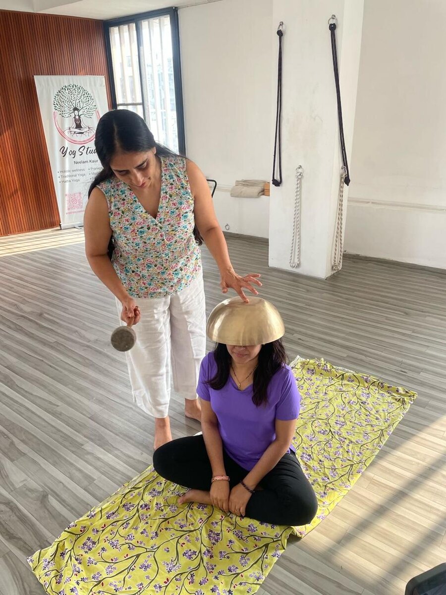 Sound healing session at YogStudio Kharghar