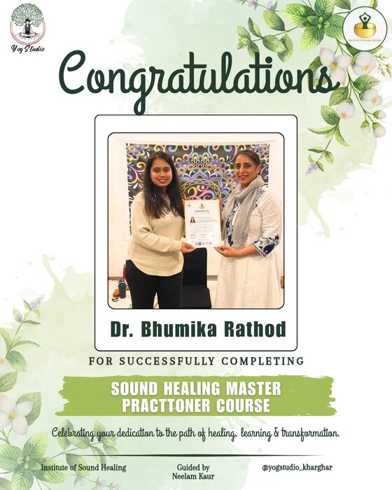 Dr. Bhumika Rathod receiving her Sound Healing Master Practitioner certificate from Neelam Kaur